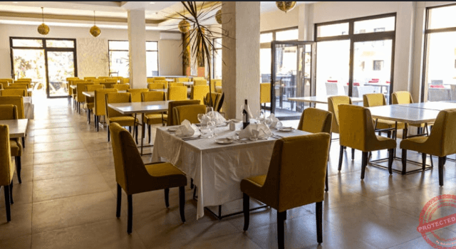 Lekukai-Restaurant1
