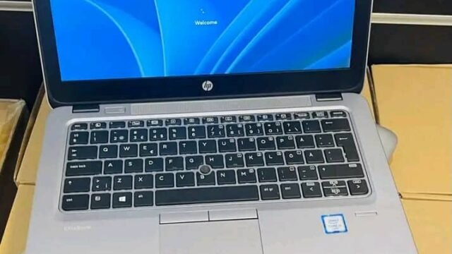 HP-i5-8gb-RAM-256-SSD-lightening-keyboard-windows-11-4